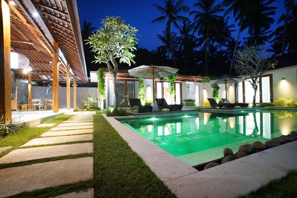Bale Mandala Villas Senggigi Buitenkant foto