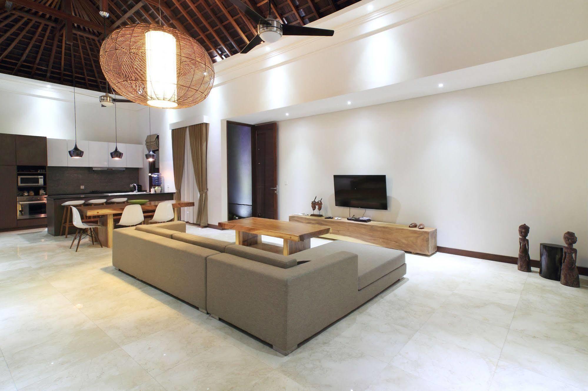 Bale Mandala Villas Senggigi Buitenkant foto