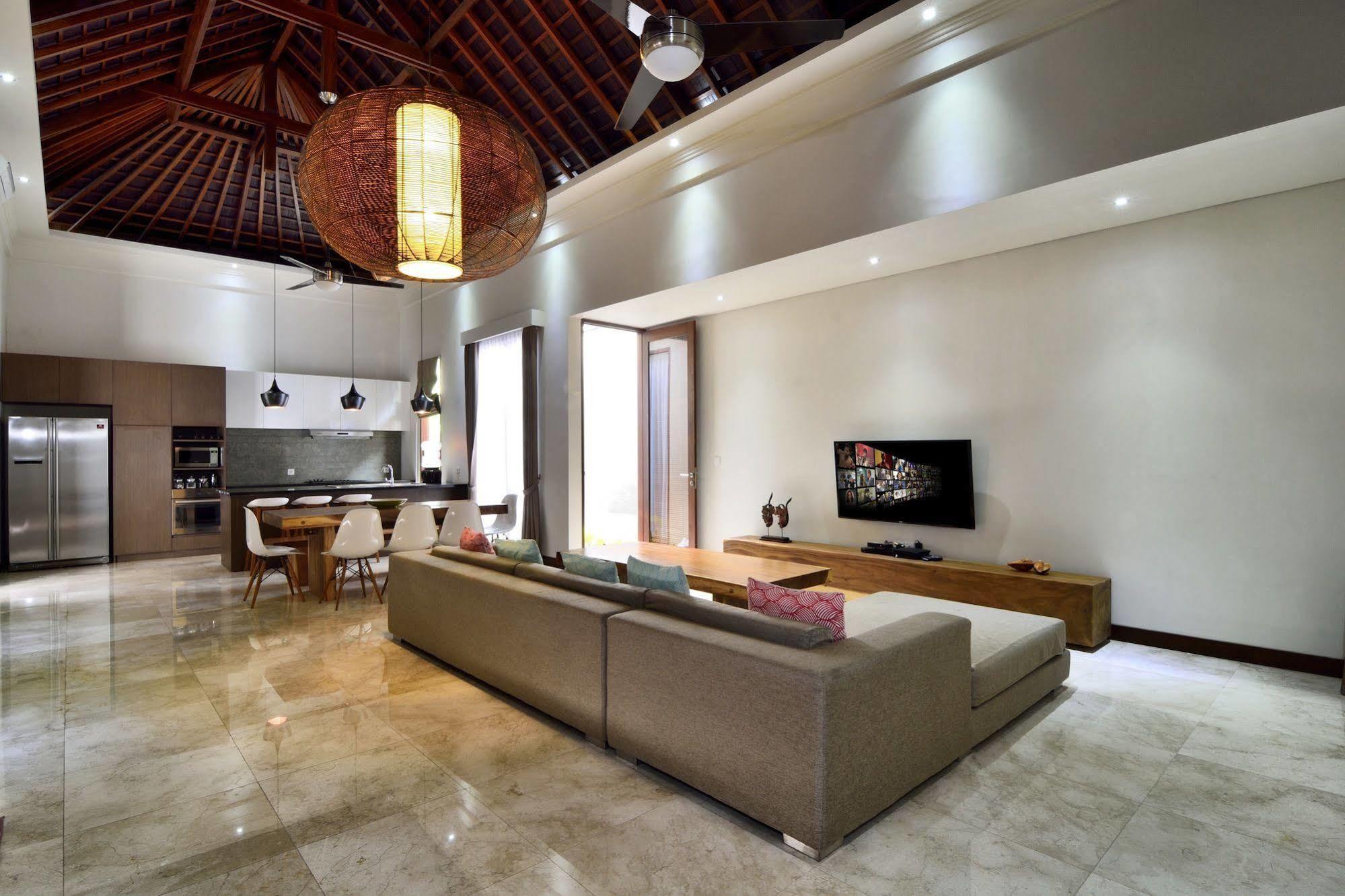 Bale Mandala Villas Senggigi Buitenkant foto