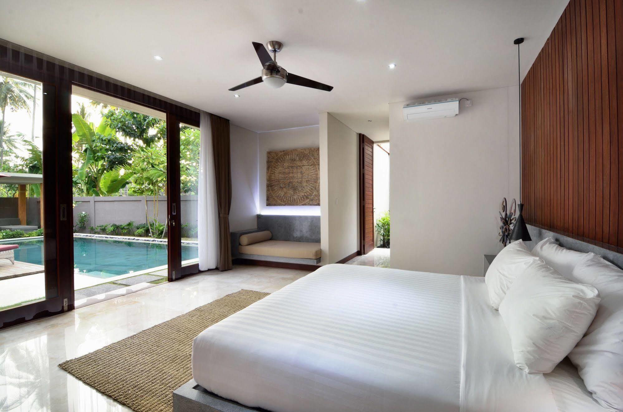 Bale Mandala Villas Senggigi Buitenkant foto